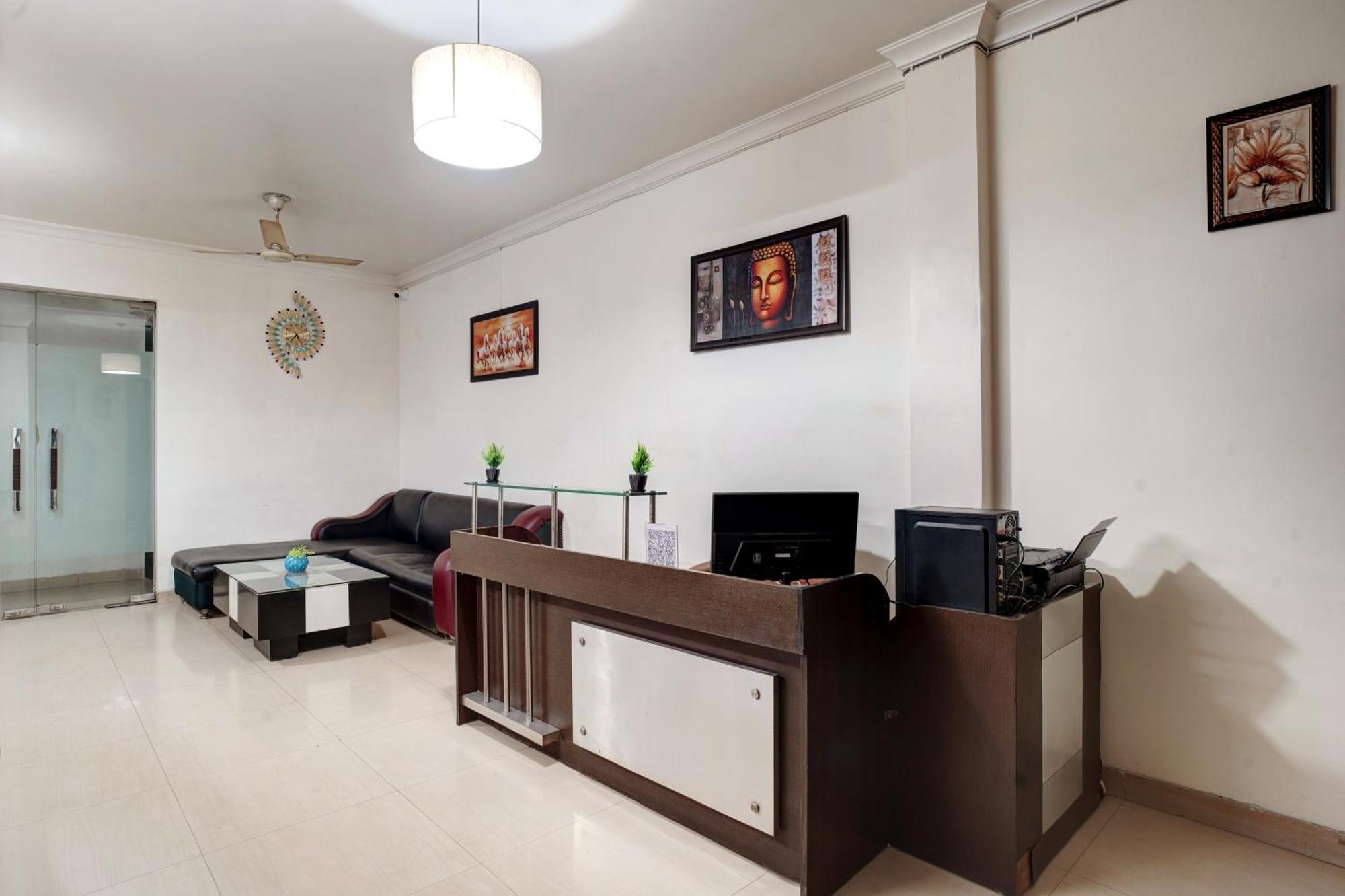 Nexhub Stay - Huda City Centre Ґурґаон Екстер'єр фото
